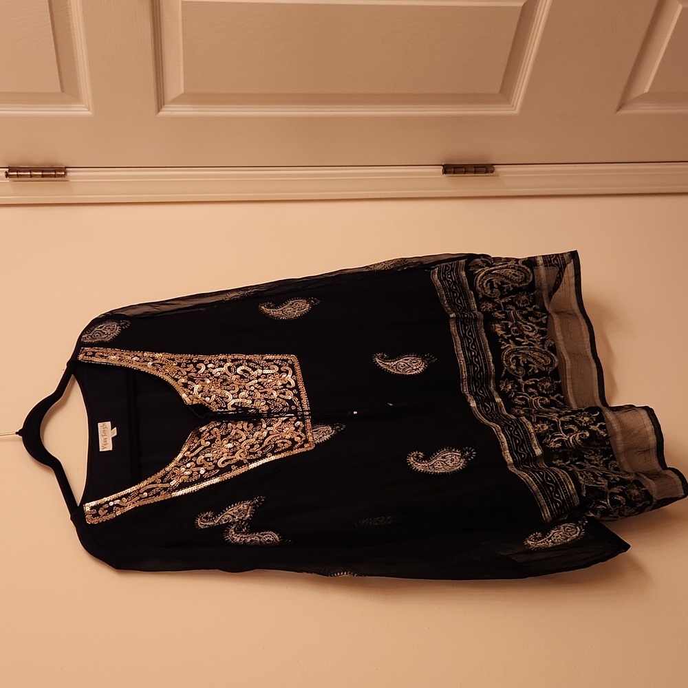 Vijay Singh Embellished Tunic Blouse | Women’s XL - Black with Gold Accents